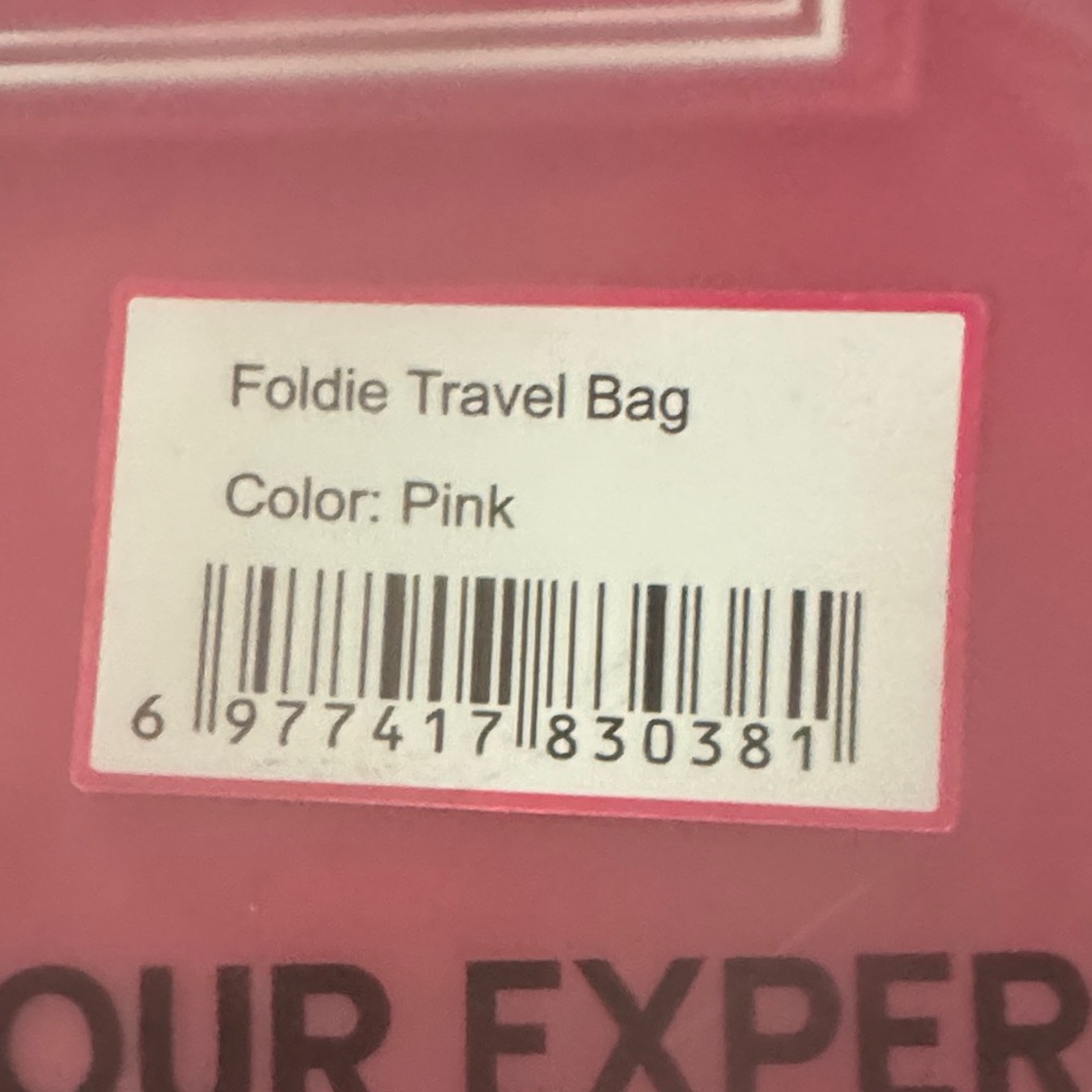 The Foldie Pink Travel Bag - Picture 2 of 5